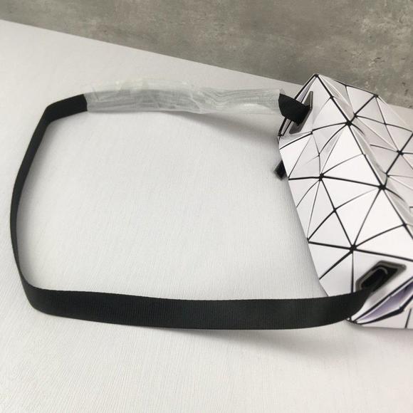 White Baobao Issey Miyake Crossbody Bag with Triangular Appliques - Picture 12 of 12